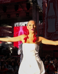 Ice Cream на Coca-Cola Happy Energy Tour 2013 в София - 11