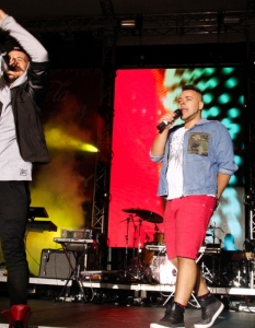 Ангел и Моисей на Coca-Cola Happy Energy Tour 2013 в София - 1