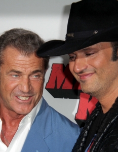 Mel Gibson, Robert Rodriguez