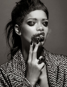 Rihanna за 032c Magazine Fall 2013 - 10