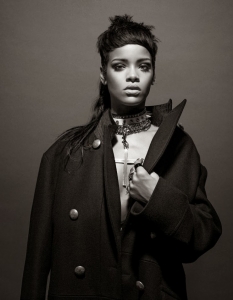 Rihanna за 032c Magazine Fall 2013 - 3
