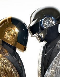 Random Access Memories с Тери Ричардсън, Жизел Бюндхен и Daft Punk (WSJ Outtakes) - 5