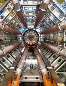 CERN
Европейската организация за ядрени изследвания, по-известна със съкращението си CERN, неотдавна отвори вратите си за ненаситно любопитните камери на уникалната Street View услуга на Google. Благодарение на това вече всеки може да се разходи (макар и само виртуално) из тайнствените коридори на най-голямата лаборатория за експериментална физика в света и да надникне в залите на прословутия Голям андронен колайдер. На практика да хвърли бърз поглед към бъдещето. 