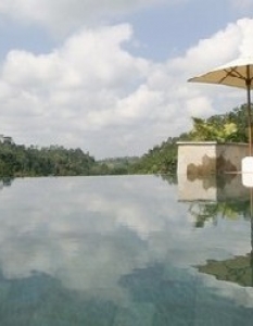 Курортният комплекс Ubud Hanging Gardens в Бали и неговите умопомрачителни инфинити басейни - 11