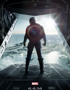  
Captain America: The First Avenger
Captain America: The First Avenger (Капитан      Америка: Първият отмъстител) си имаше своите минуси. Още при представянето      на героя обаче на всички им стана ясно, че Крис Еванс е перфектният Стив      Роджърс и персонажът му се получава в пъти повече от Джони Сторм от Fantastic Four (Фантастичната      четворка).
 С The Winter      Soldier Marvel вдигат летвата. Още в първия трейлър си пролича, че      филмът ще е много по-грандиозен от предшественика си. Лентата, която      излиза на 4 април 2014 г., ще подготви почвата и за Guardians of the Galaxy и, естествено, за The      Avengers: Age of Ultron.
 