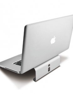 Elago L3 STAND
Удобна и стабилна, тази специална  поставка за вашия Macbook ще ви помогне да работите по-ефикасно и  комфортно с него. Излята монолитно от алуминий, тя идеално пасва на  изящния профил на супер тънките лаптопи на Apple, а освен това отнема  част от работната топлина на машината и подпомага охлаждането й.
Цена: 119 лв.
Още за продукта
