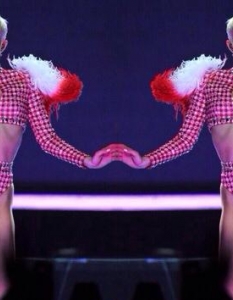Секс и скандал с Майли Сайръс на сцената на Bangerz Tour 2014 - 20