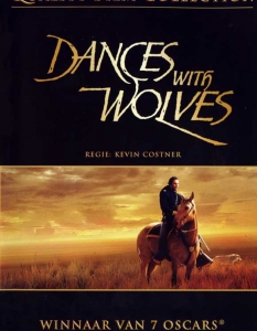 Dances with Wolves - 7 статуетки
Dances with Wolves (Танцуващият с вълци) е сред диамантите в творчеството на Кевин Костнър както като актьор, така и като режисьор.
Той печели седем награди "Оскар" през 1991 г., когато за статуетките се състезават и някои от най-великите филми от последното десетилетие на 20-ти век - The Godfather III (Кръстникът III) и Goodfellas (Добри момчета). 