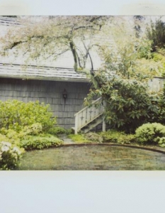 Уникални снимки от къщата, в която Кърт Кобейн се самоубива - 29