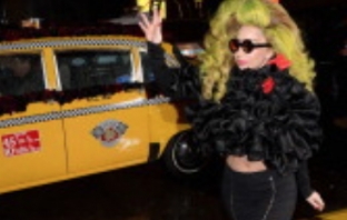 Lady Gaga: Концерт в Roseland Ballroom