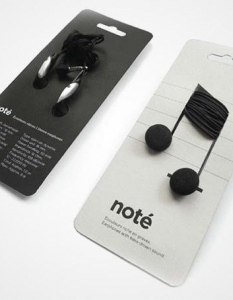 Дизайн: Corinne Pant
За никого не е трудно да направи асоциация между слушалки и музика, но нотичката на опаковката определено е хитро решение. 