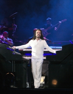 Yanni за първи път в София - 2