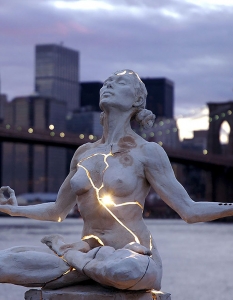 Скулптура: Expansion
Автор: Пейдж Брадли (Paige Bradley)
Град: Expansion се намира в Ню Йорк.