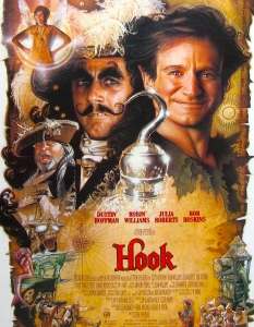 Питър Пан в Hook
Питър Пан е пораснал, но Neverland не е същата без него и му се налага да се върне.
Робин Уилямс е един от много малкото актьори, които си представяме като възрастния детски персонаж. Всъщност може би е единственият, тъй като с приказната лента на Стивън Спилбърг той на практика направи ролята своя. 