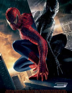 Spider-Man 3
Трилогията за Spider-Man, която получихме от Сам Рейми, определено даде силен тласък на лентите за супергерои и първите два филма спокойно мога да се нарекат "класика в жанра".
За съжаление, последната част от поредицата беше препълнена със злодеи, нито един които не беше развит в дълбочина (особено съжаляваме за феновете на Venom).
Уникално противният танцувален номер с Тоби Магуайър пък е една от сцените, които винаги ще се опитваме да забравим.