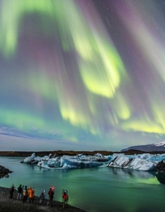 A Light Show FROM SPACE!
Оригинално заглавие и снимка: Chen Kyo