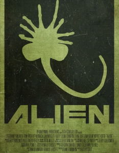 Alien (Пришълецът)
Освен превъплъщение на чистия ужас, Alien е и киномански филм. Творението на Ридли Скот е един от най-атмосферичните хоръри, които са достигали големия екран.
Клаустрофобията и чувството, че няма как да се спасиш от кораба Ностромо, са само част от ужасите в Alien. 
Липсата на милост у извънземните ксеноморф е нещо съвсем друго - нещо, което продължава да ни плаши 35 години след премиерата на филма.