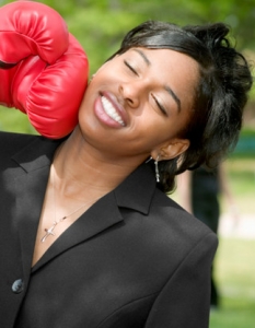 Бизнесдама се наслаждава на масаж с боксова ръкавица
ThinkStock