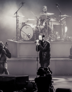 OneRepublic в Арена Армеец (2 юни 2015) - 13
