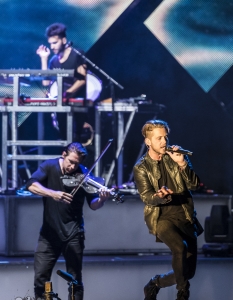 OneRepublic в Арена Армеец (2 юни 2015) - 18