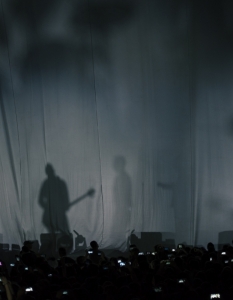 OneRepublic в Арена Армеец (2 юни 2015) - 1