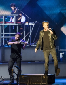 OneRepublic в Арена Армеец (2 юни 2015) - 20