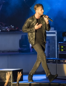 OneRepublic в Арена Армеец (2 юни 2015) - 21