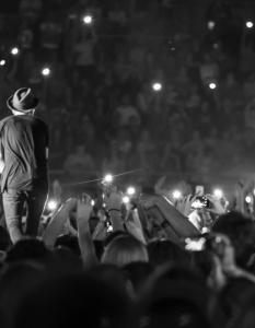 OneRepublic в Арена Армеец (2 юни 2015) - 40