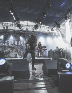 Summer Chaos 2015, Part 2: Amorphis + Papa Roach - 11