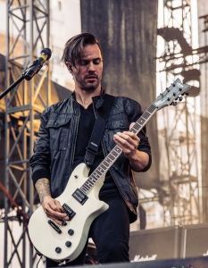 Summer Chaos 2015, Part 2: Amorphis + Papa Roach - 32