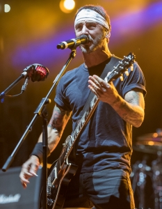 Summer Chaos 2015, Part 3: Godsmack! - 9