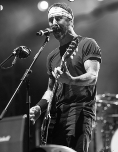 Summer Chaos 2015, Part 3: Godsmack! - 6