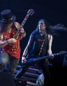  SLASH feat Myles Kennedy and the Conspirators (29 юни 2015) - 9