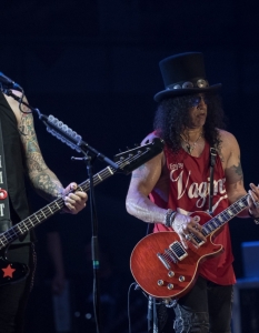  SLASH feat Myles Kennedy and the Conspirators (29 юни 2015) - 10