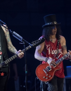  SLASH feat Myles Kennedy and the Conspirators (29 юни 2015) - 10