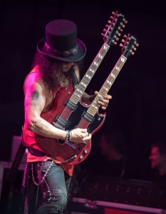  SLASH feat Myles Kennedy and the Conspirators (29 юни 2015) - 12