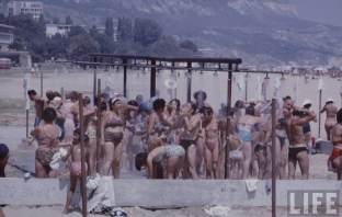 България от 1961 година през погледа на фотографа на Life Карл Майданс