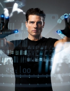 Minority Report (Специален доклад)
Истинска sci-fi класика. И то изляза след 2000 г., което не че не се случва, но сякаш е рядкост. Том Круз за пореден път доказва, че е най-добрият универсален актьор, а в комбинация със Стивън Спилбърг - магия!
 