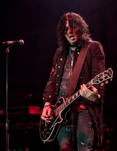 Tom Keifer (Cinderella) в София (7 октомври 2015) - 13