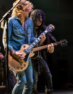 Tom Keifer (Cinderella) в София (7 октомври 2015) - 19