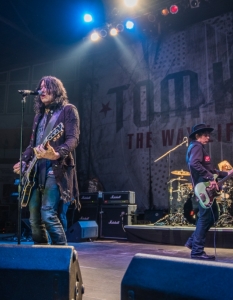 Tom Keifer (Cinderella) в София (7 октомври 2015) - 7