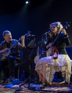 Bela Fleck & Abigail Wasburn в Sofia Live Club (4 ноември 2015) - 3