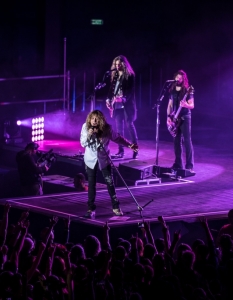 "Whitesnake" в "Арена Армеец" (24 ноември 2015) - 21