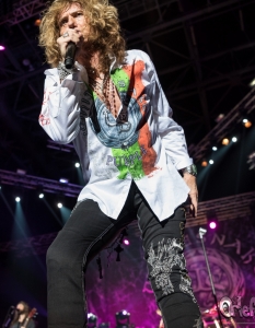 "Whitesnake" в "Арена Армеец" (24 ноември 2015) - 8