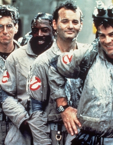 Ghostbusters (Ловци на духове)
И понеже не всичко е извънземни и космически битки, имаме Бил Мъри и неговата банда Ловци на духове. Who you gonna call?