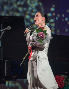 Ave Maria - коледен концерт на Tarja Turunen (18 декември 2015) - 14