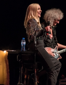 Brian May & Kerry Ellis със забележителен спектакъл в НДК (17 март 2016) - 22