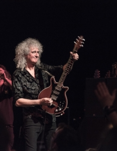 Brian May & Kerry Ellis със забележителен спектакъл в НДК (17 март 2016) - 25