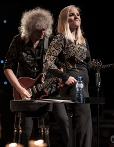 Brian May & Kerry Ellis със забележителен спектакъл в НДК (17 март 2016) - 27