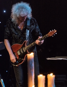 Brian May & Kerry Ellis със забележителен спектакъл в НДК (17 март 2016) - 8